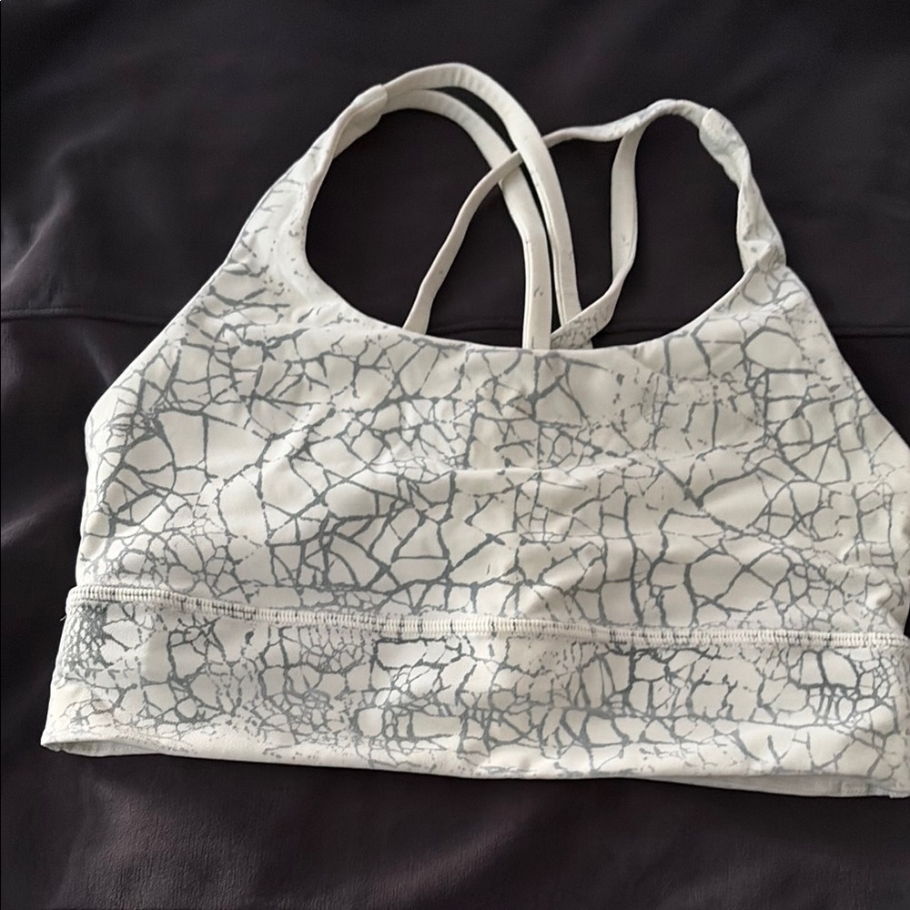 Size 6 lululemon sports bra long line energy bra